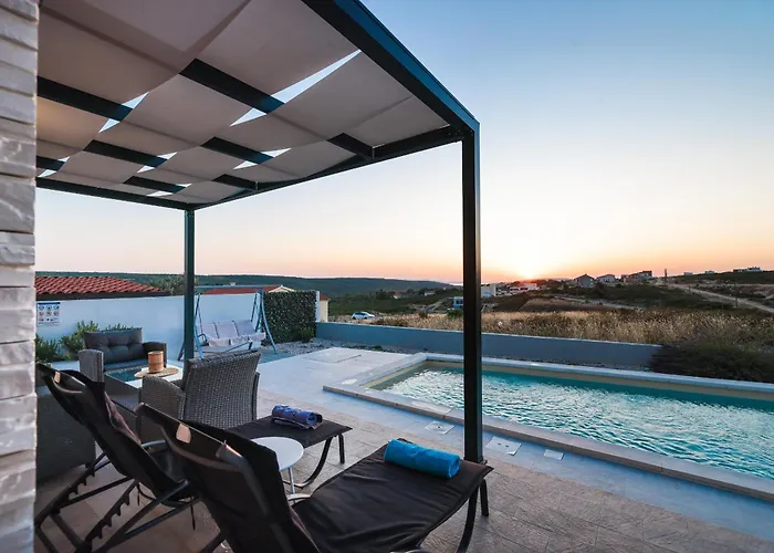 Vila Carmen Zadarvillas *